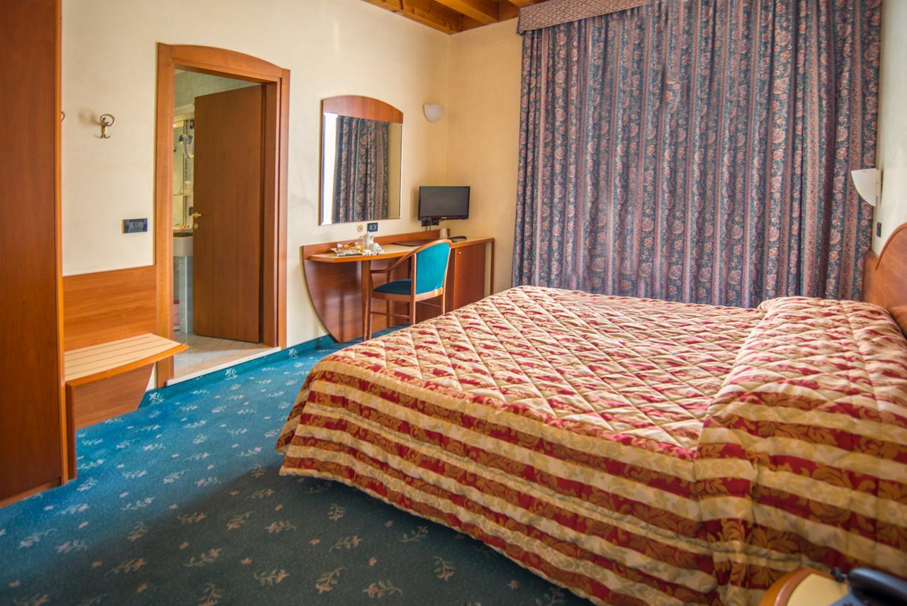 Hotel Brennero Bassano del Grappa Zewnętrze zdjęcie